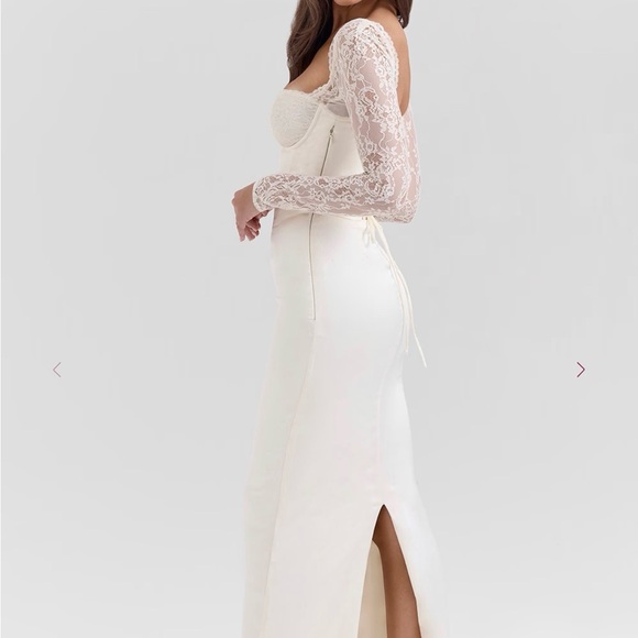 House of CB Cream Lace Sleeve Maxi Dress - Picture 3 of 11